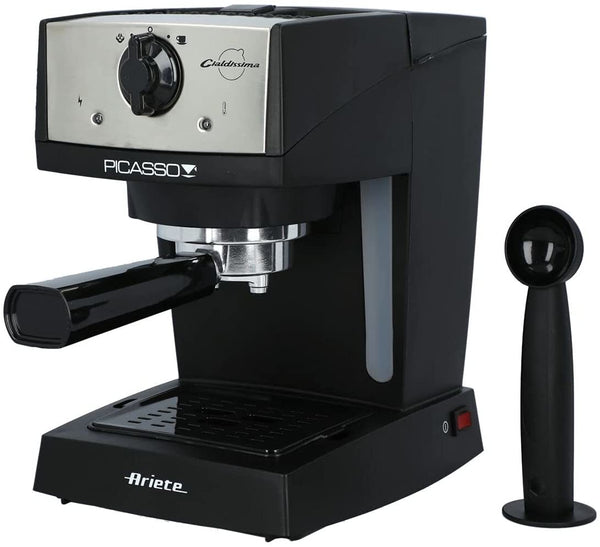 Bring the taste of authentic Italian barista style coffee to your kitchen with the Ariete Espresso Machine from the Picasso range