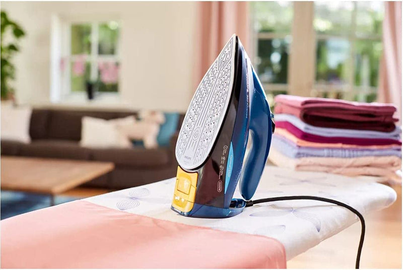 Philips Azur Advanced Steam Iron with OptimalTEMP, 240g steam boost, 3000W and  smart Quick Calc Release -  GC4938/20