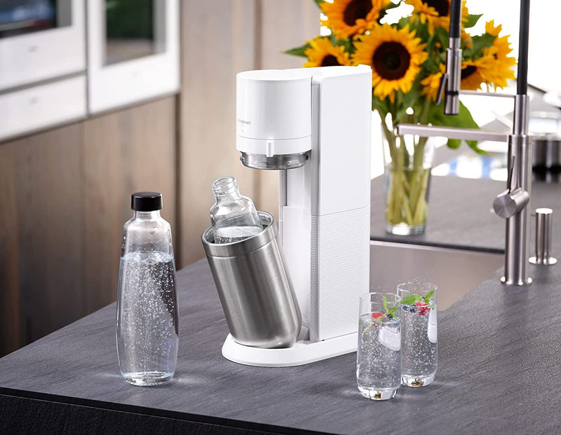 Sodastream Duo Sparkling Water Maker Machine, with 1 Litre Reusable BPA-Free Plastic Water Bottle + 1 L Glass Carafe & 60 Litre CO2 Gas Cylinder White