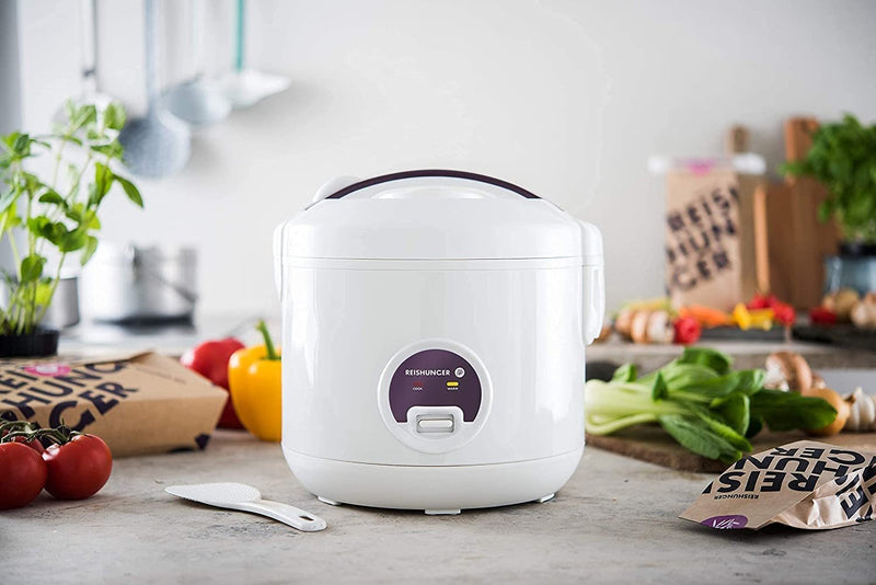 Simple to use - Because cooking rice shouldn't be harder than pressing a button